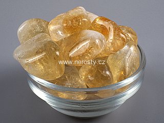 citrín, zahřívaný ametyst