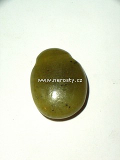 opál, vrtaný kámen