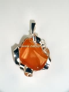 karneol, přívěsek