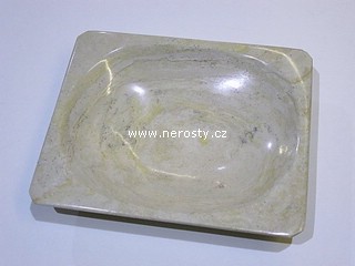 aragonit, hranatý talířek