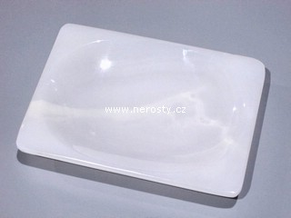 aragonit, hranatý talířek