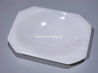aragonit, hranatý talířek