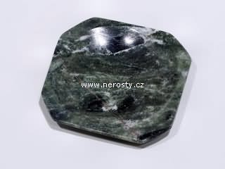 mramor, hranatý talířek