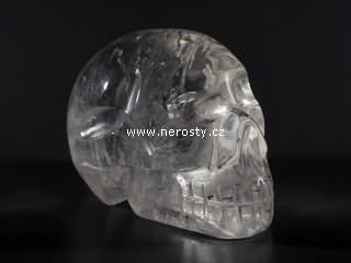 křišťál, lebka