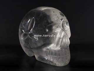 křišťál, lebka