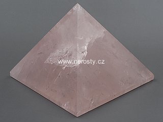 růženín, pyramida