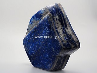 lapis, leštěný