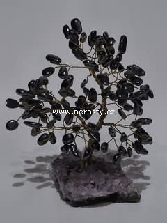 hematit, stromeček štěstí