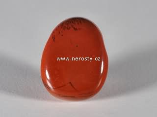 jaspis, vrtaný kámen