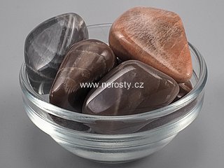 adular, měsíční kámen