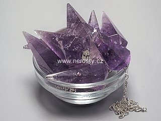 ametyst, kyvadlo