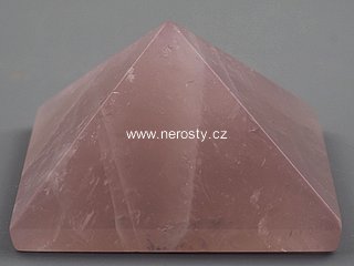 růženín, pyramida