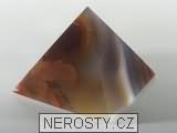 achát, pyramida